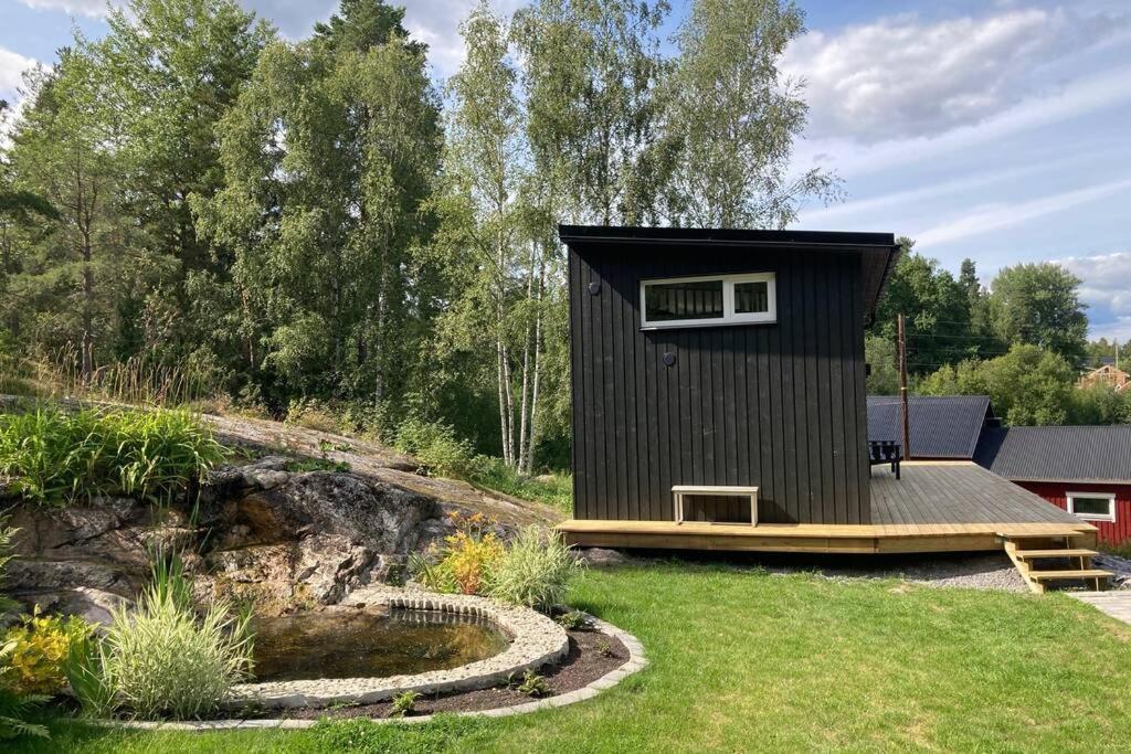 Cabin In The Woods, Close To Lake Maelaren Eskilstuna Exterior foto